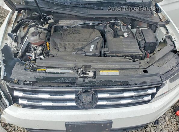 3VV0B7AX8LM176084 2020 VOLKSWAGEN TIGUAN Белый Вид подкапотного пространства