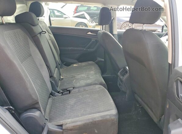 3VV1B7AX0LM043467 2020 VOLKSWAGEN TIGUAN Белый Вид задних сидений