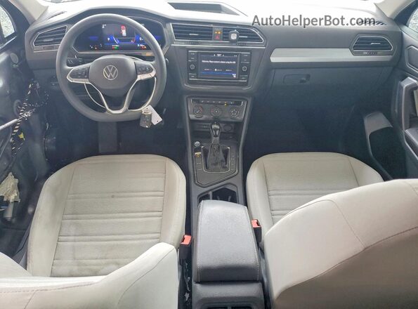 3VV1B7AX3NM020834 2022 VOLKSWAGEN TIGUAN Серый Вид панели приборов