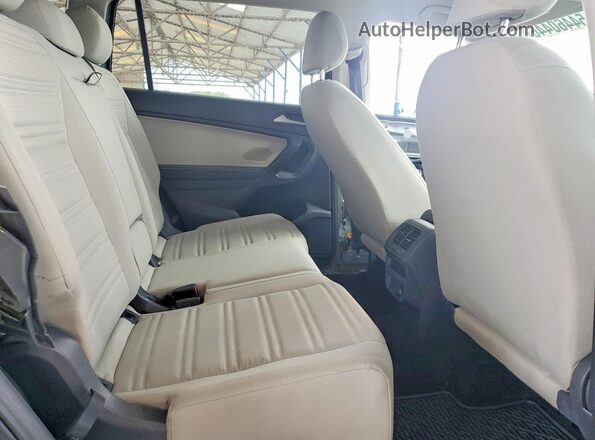 3VV1B7AX3NM020834 2022 VOLKSWAGEN TIGUAN Серый Вид задних сидений