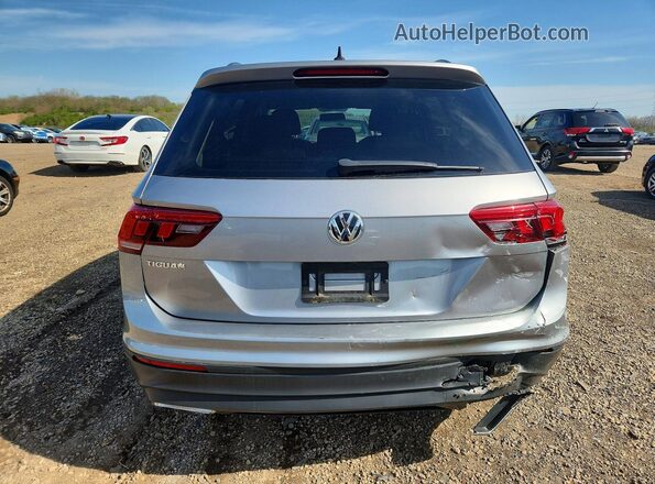 3VV1B7AX5MM082461 2021 VOLKSWAGEN TIGUAN Серебряный Вид сзади