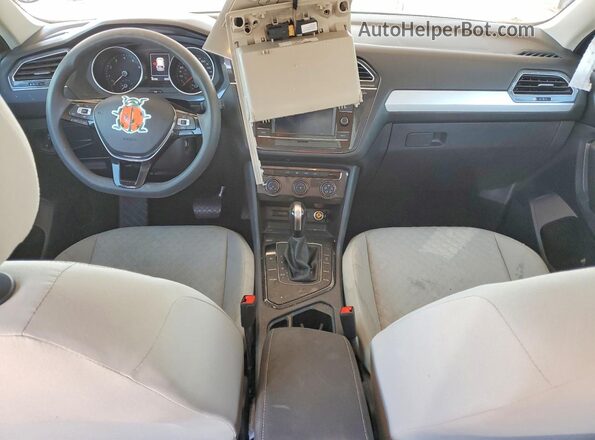 3VV1B7AX7MM085569 2021 VOLKSWAGEN TIGUAN Серый Вид панели приборов