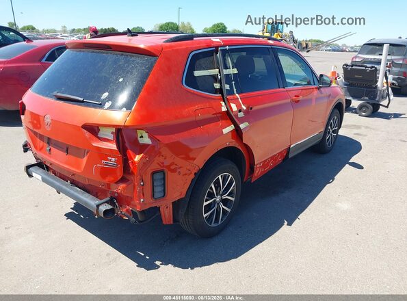 3VV2B7AX0JM200366 2018 VOLKSWAGEN TIGUAN Orange Trasero derecho