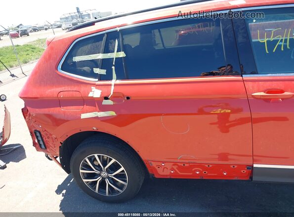 3VV2B7AX0JM200366 2018 VOLKSWAGEN TIGUAN Orange 