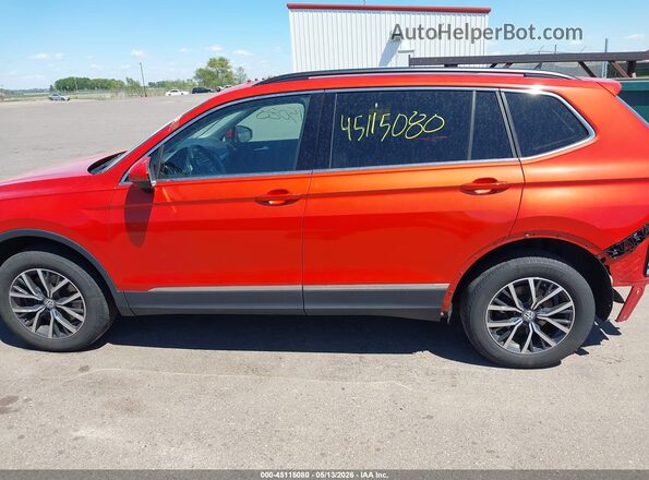 3VV2B7AX0JM200366 2018 VOLKSWAGEN TIGUAN Orange 