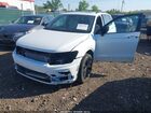2021 Volkswagen Tiguan 2.0t Se/2.0t Se R-line Black/2.0t Sel White vin: 3VV2B7AX0MM111367