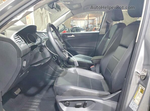 3VV2B7AX1LM043207 2020 VOLKSWAGEN TIGUAN Silver წინა სალონის ხედი