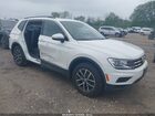 2021 Volkswagen Tiguan 2.0t Se/2.0t Se R-line Black/2.0t Sel White vin: 3VV2B7AX1MM118814