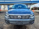 2019 Volkswagen Tiguan Se Gray vin: 3VV2B7AX3KM041487