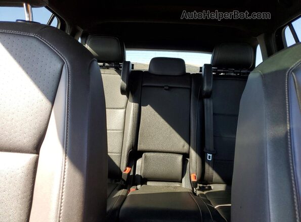 3VV2B7AX3LM160514 2020 VOLKSWAGEN TIGUAN Black Vista de los asientos traseros