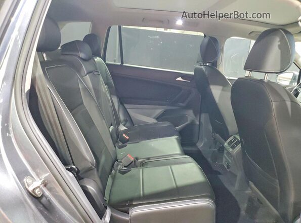 3VV2B7AX3MM097335 2021 VOLKSWAGEN TIGUAN Серый Вид задней части салона