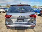 2018 Volkswagen Tiguan Se Gray vin: 3VV2B7AX4JM026947