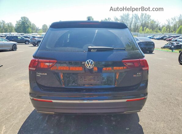 3VV2B7AX5JM051940 2018 VOLKSWAGEN TIGUAN Black უკანა ხედი