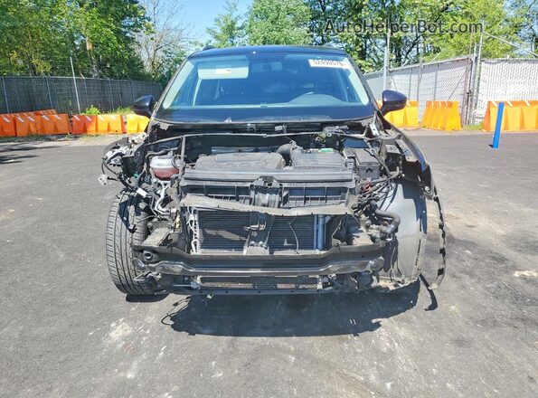 3VV2B7AX5JM051940 2018 VOLKSWAGEN TIGUAN Black წინა ხედი