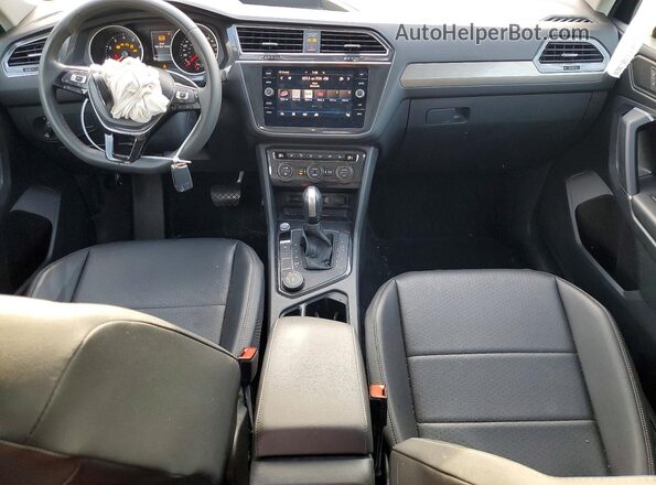 3VV2B7AX5LM063816 2020 VOLKSWAGEN TIGUAN Синий Вид панели приборов