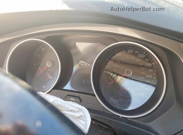 3VV2B7AX6JM011110 2018 VOLKSWAGEN TIGUAN Серый Вид щитка приборов