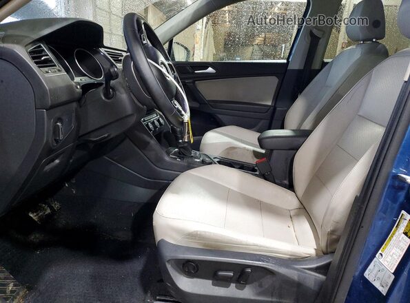 3VV2B7AX7KM005981 2019 VOLKSWAGEN TIGUAN Blue Vista interior delantera