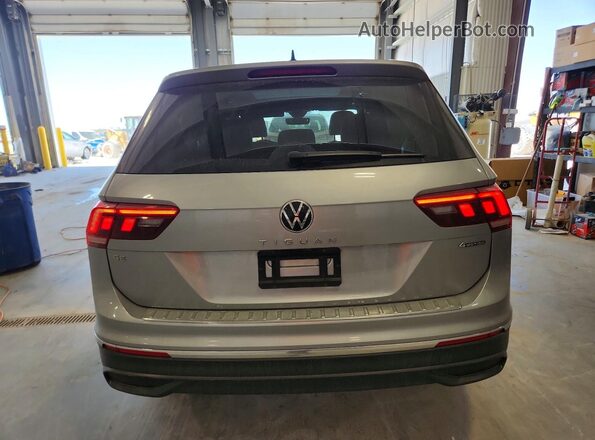 3VV2B7AX7NM087800 2022 VOLKSWAGEN TIGUAN Gray Vista trasera