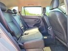 2018 Volkswagen Tiguan Se White vin: 3VV2B7AX8JM042259