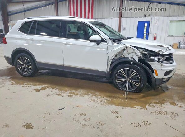 3VV2B7AX8JM097309 2018 VOLKSWAGEN TIGUAN Белый Передняя правая четверть