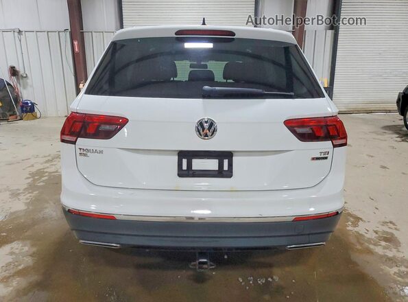 3VV2B7AX8JM097309 2018 VOLKSWAGEN TIGUAN Белый Вид сзади
