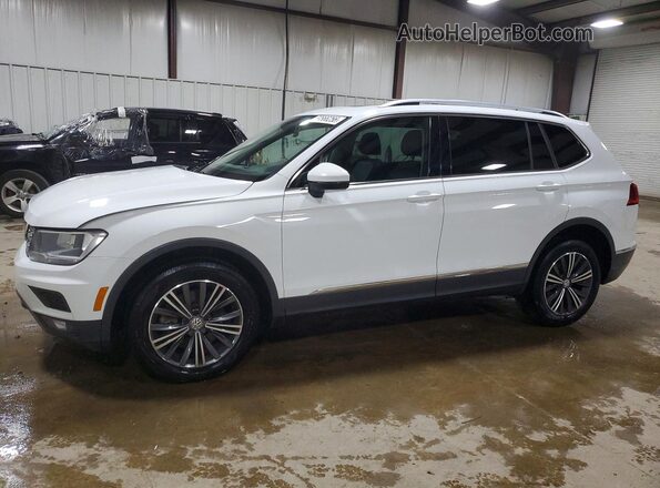3VV2B7AX8JM097309 2018 VOLKSWAGEN TIGUAN Белый Передняя левая четверть