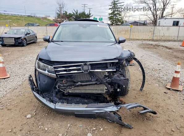 3VV2B7AX8LM182086 2020 VOLKSWAGEN TIGUAN Gray Widok z przodu