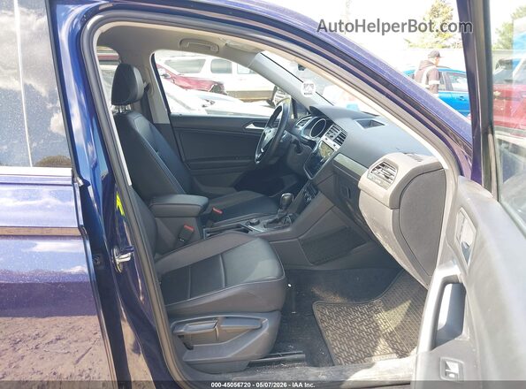 3VV2B7AX8MM077517 2021 VOLKSWAGEN TIGUAN Синий Вид салона спереди