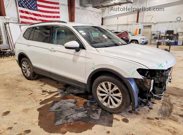 3VV2B7AX9JM179064 2018 VOLKSWAGEN TIGUAN White Przód prawy