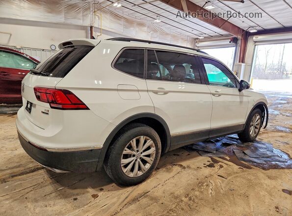 3VV2B7AX9JM179064 2018 VOLKSWAGEN TIGUAN White Tył prawy