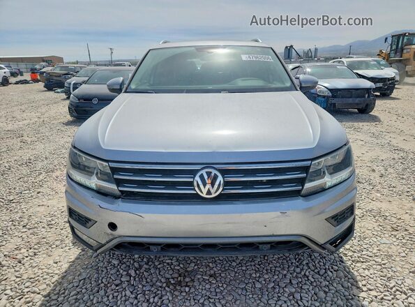 3VV2B7AX9KM096414 2019 VOLKSWAGEN TIGUAN Серебряный Вид спереди