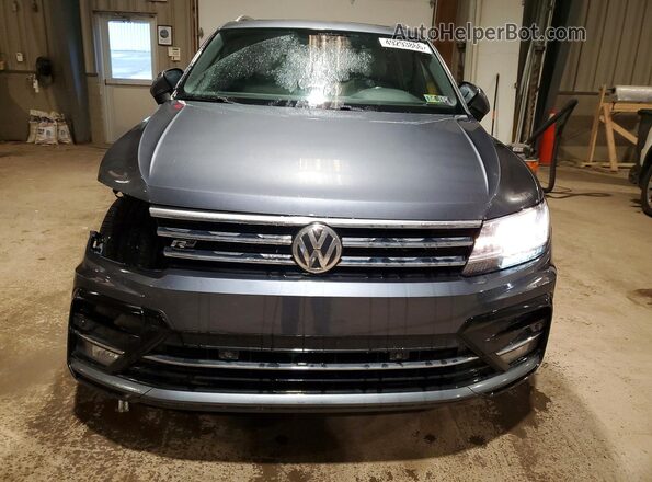 3VV2B7AXXJM204764 2018 VOLKSWAGEN TIGUAN Серый Вид спереди