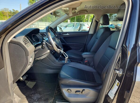3VV3B7AX0JM108145 2018 VOLKSWAGEN TIGUAN Black Vista interior delantera