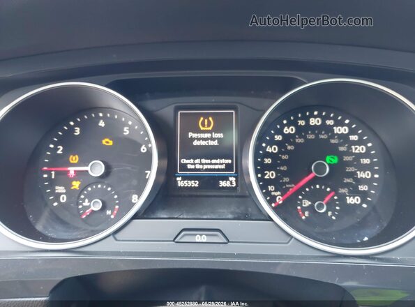 3VV3B7AX0KM090327 2019 VOLKSWAGEN TIGUAN Black Vista de los asientos traseros