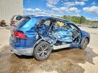 2019 Volkswagen Tiguan Se Синий vin: 3VV3B7AX0KM102427