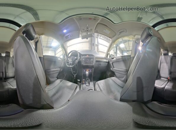 3VV3B7AX0LM058818 2020 VOLKSWAGEN TIGUAN Серый Панорамный вид салона 360°