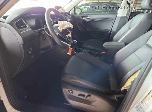 3VV3B7AX0LM107919 2020 VOLKSWAGEN TIGUAN White Vista interior delantera