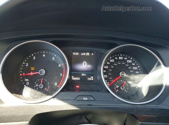 3VV3B7AX1JM038591 2018 VOLKSWAGEN TIGUAN Оранжевый Вид щитка приборов
