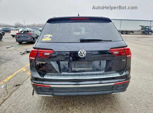 3VV3B7AX1JM081148 2018 VOLKSWAGEN TIGUAN Black Вид ззаду