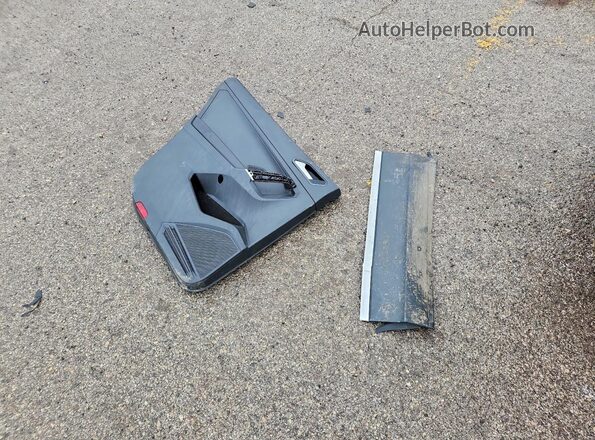 3VV3B7AX1JM081148 2018 VOLKSWAGEN TIGUAN Black Вид наклейки з VIN-кодом