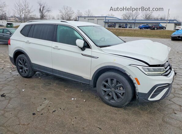 3VV3B7AX1RM043950 2024 VOLKSWAGEN TIGUAN Белый Передняя правая четверть