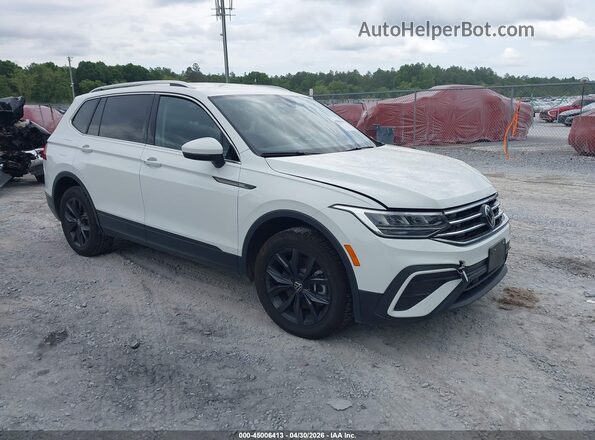 3VV3B7AX1RM196120 2024 VOLKSWAGEN TIGUAN Белый Передняя правая четверть