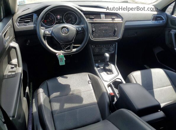3VV3B7AX2LM151100 2020 VOLKSWAGEN TIGUAN Серый Вид панели приборов
