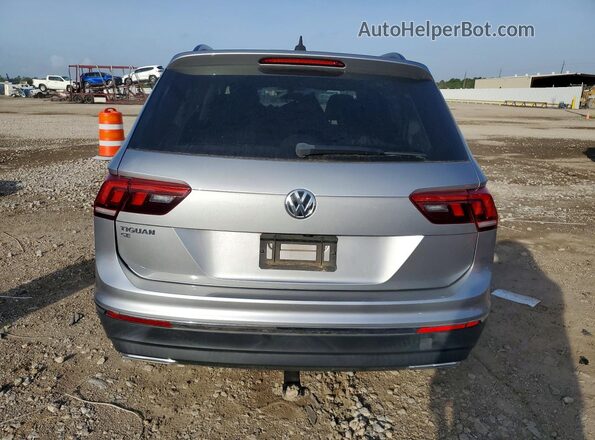 3VV3B7AX3LM061938 2020 VOLKSWAGEN TIGUAN Silver უკანა ხედი