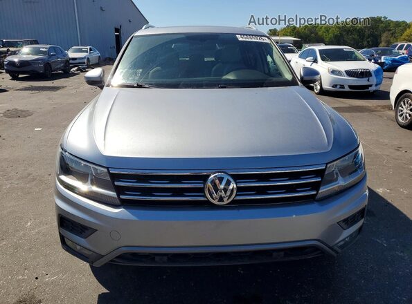 3VV3B7AX4KM110563 2019 VOLKSWAGEN TIGUAN Silver Вид спереду
