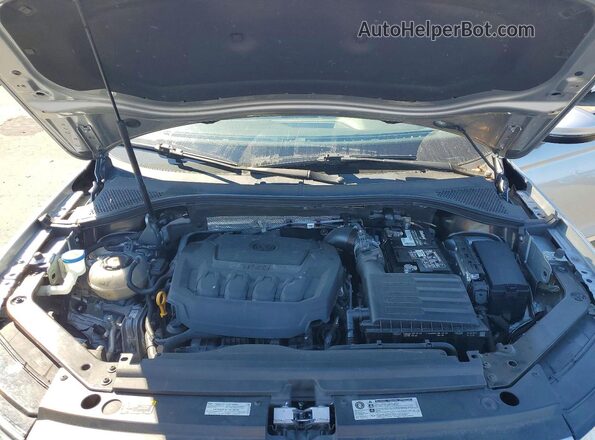 3VV3B7AX4KM110563 2019 VOLKSWAGEN TIGUAN Silver Вид підкапотного простору