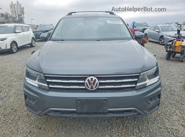 3VV3B7AX6JM048677 2018 VOLKSWAGEN TIGUAN Gray Вид спереду