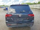 2018 Volkswagen Tiguan Se Black vin: 3VV3B7AX6JM103242