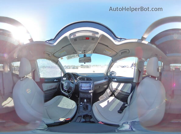 3VV3B7AX6JM150061 2018 VOLKSWAGEN TIGUAN Белый Панорамный вид салона 360°