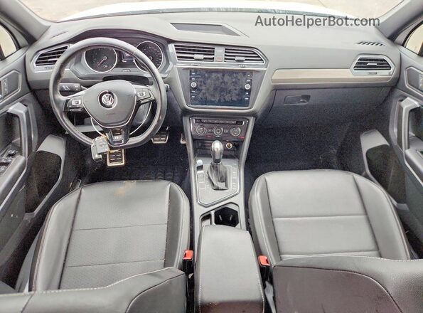 3VV3B7AX7MM116750 2021 VOLKSWAGEN TIGUAN White წინა პანელის ხედი